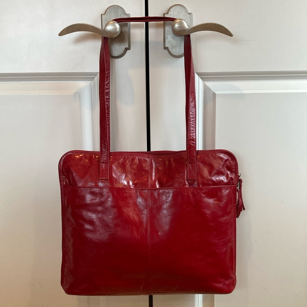LATICO SLEEK BRIEF CASE STYLE PURSE
